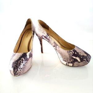 Nine West Juliette platform heels - snakeskin, Size 8M